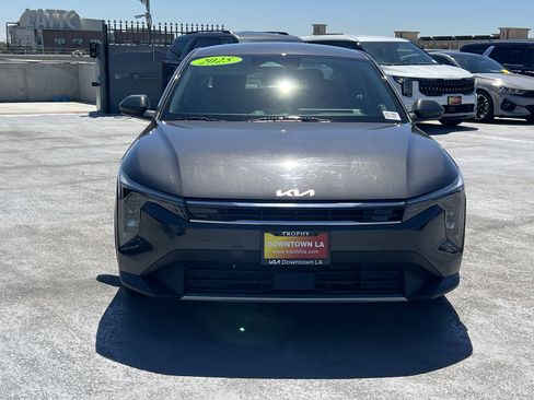 Certified 2025 Kia K4 EX FWD image 12