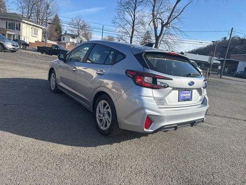 Used 2024 Subaru Impreza 2.0i image 5