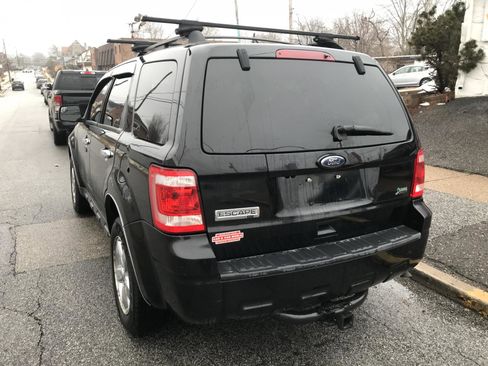 Used 2010 Ford Escape XLT image 4