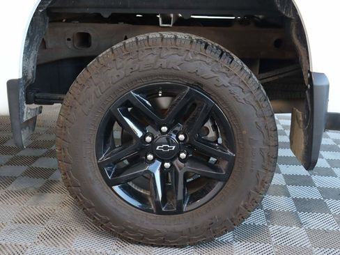 Certified 2023 Chevrolet Silverado 1500 LT Trail Boss image 18