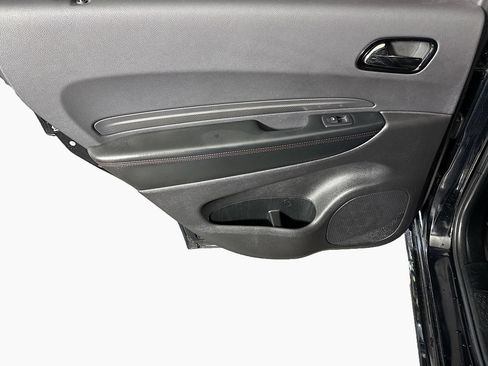Used 2023 Dodge Durango R/T w/ Blacktop Package RWD image 26