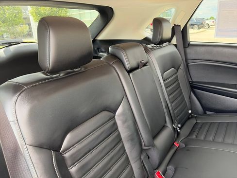 Used 2020 Ford Edge SEL w/ Convenience Package AWD/4WD image 31