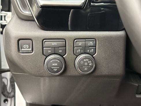 Used 2026 Chevrolet Silverado 1500 RST w/ RST All Star Premium Package AWD/4WD image 29