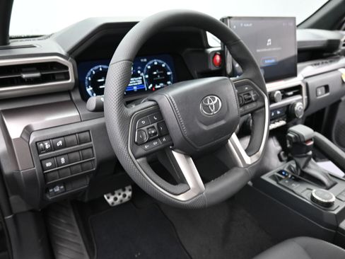 Certified 2025 Toyota Tacoma TRD Sport image 8