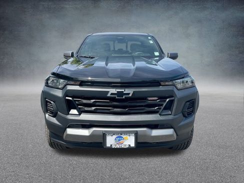 Used 2025 Chevrolet Colorado Trail Boss image 36