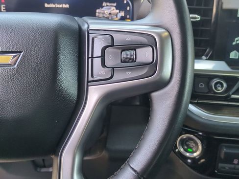 Used 2025 Chevrolet Silverado 2500 LT w/ Convenience Package AWD/4WD image 13