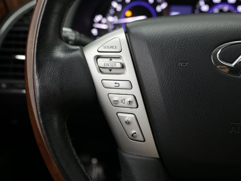 Used 2018 INFINITI QX80 4WD w/ Driver Assistance Package image 30
