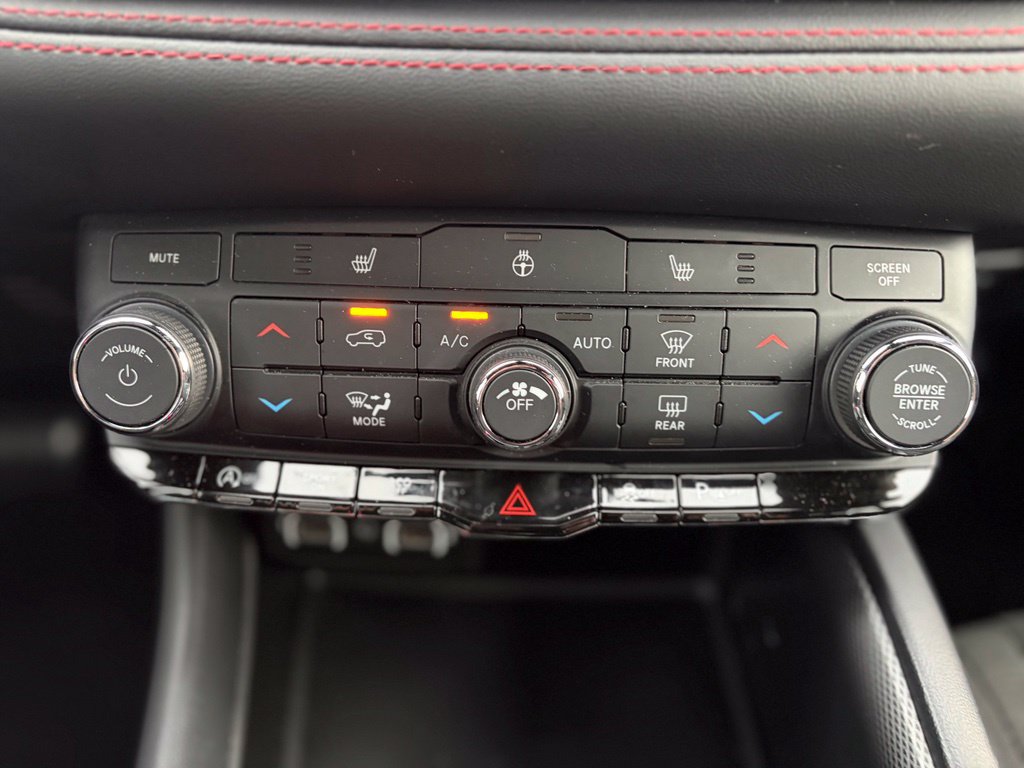 Certified 2025 Dodge Durango GT AWD/4WD image 30