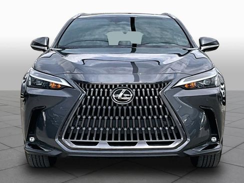 Used 2024 Lexus NX 250 FWD image 4
