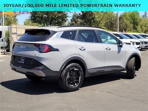 New 2026 Kia Sportage EX w/ EX Panoramic Sunroof Package image 4