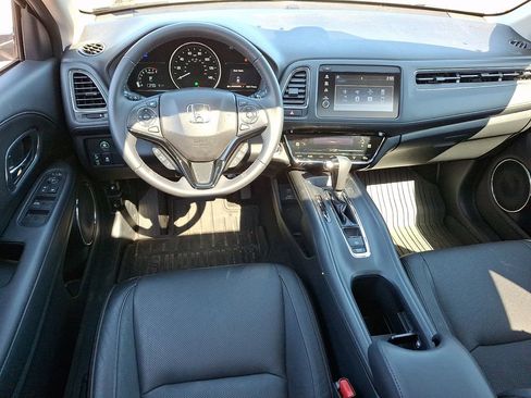 Used 2021 Honda HR-V EX-L image 11