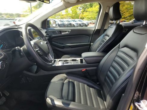Certified 2024 Ford Edge SEL w/ Convenience Package AWD/4WD image 8
