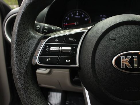 Used 2021 Kia Forte LXS FWD image 29