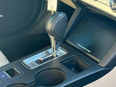 Used 2015 Subaru Outback 2.5i Limited w/ Popular Package #4 image 20