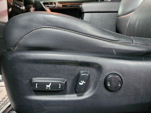 Used 2015 Lexus GX 460 image 12