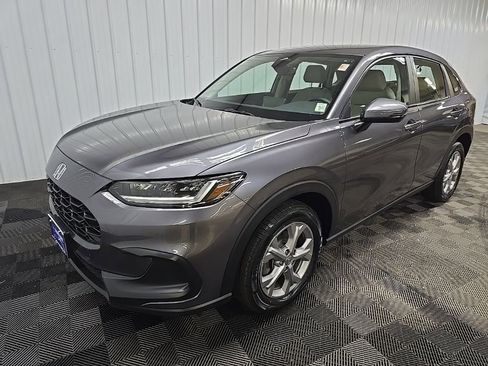Used 2023 Honda HR-V LX image 8