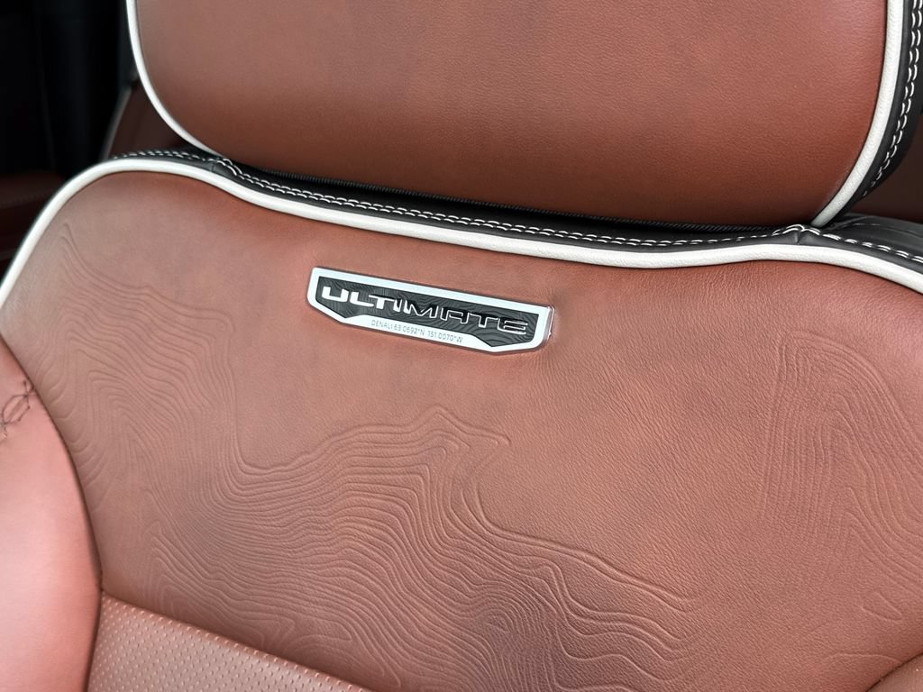 Certified 2024 GMC Sierra 1500 Denali Ultimate AWD/4WD image 18