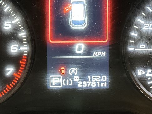 Used 2025 Subaru Crosstrek 2.0i AWD/4WD image 21