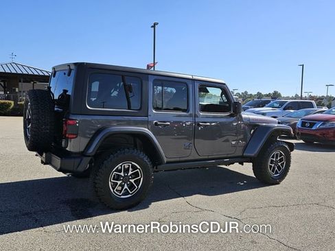 New 2026 Jeep Wrangler Unlimited Rubicon w/ Technology Group image 12