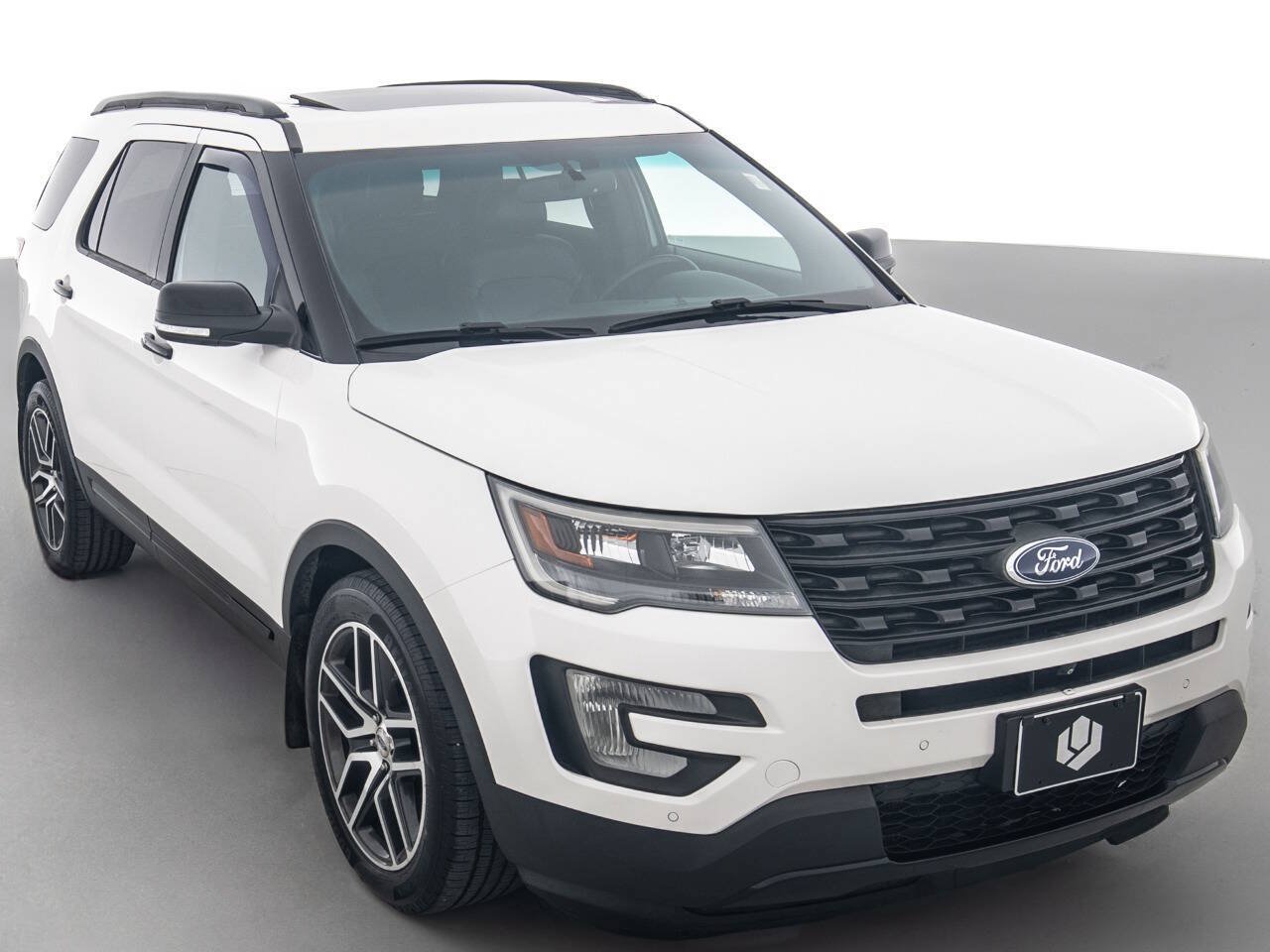 Used 2017 Ford Explorer Sport w/ Equipment Group 401A AWD/4WD image 1
