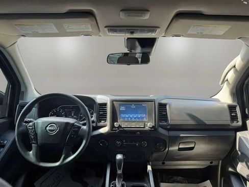 Used 2022 Nissan Frontier S w/ Technology Package AWD/4WD image 18