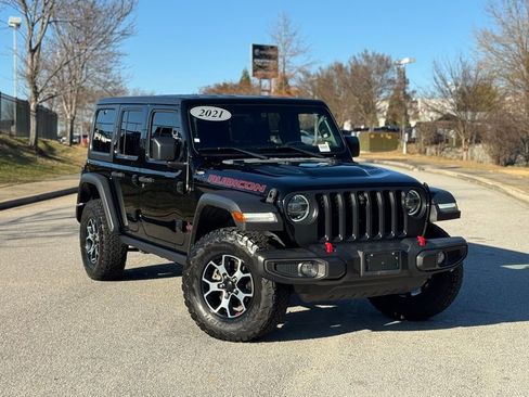Used 2021 Jeep Wrangler Unlimited Rubicon image 2