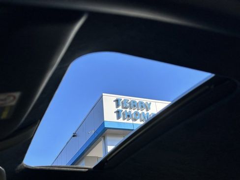 Used 2004 Porsche 911 Carrera 4S image 9