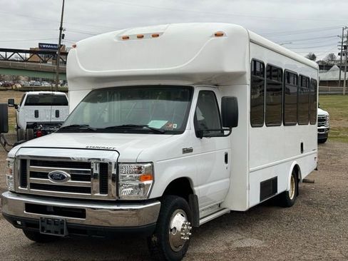 Used 2019 Ford E-350 and Econoline 350 Super Duty w/ Shuttle Bus Prep Package RWD image 1