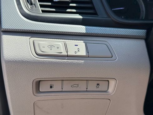 Used 2019 Hyundai Sonata SE FWD image 19