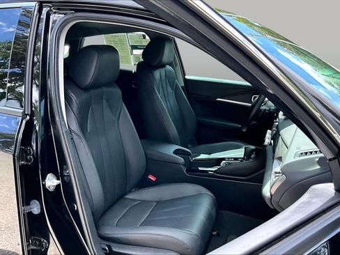 Certified 2024 Acura Integra FWD image 9