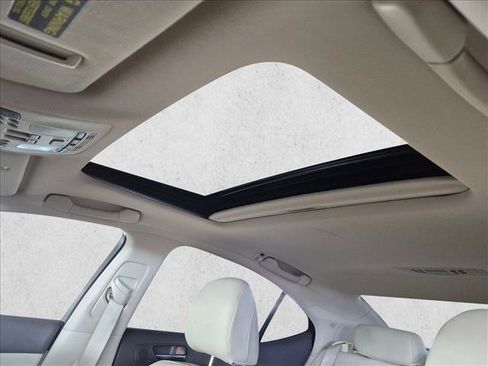 Used 2010 Lexus IS 250 RWD image 16