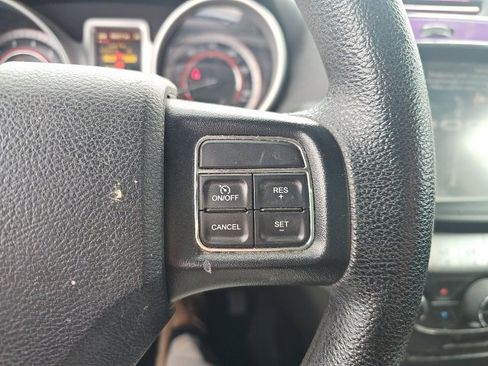 Used 2018 Dodge Journey SXT image 22