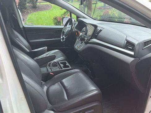 Used 2018 Honda Odyssey EX-L image 8