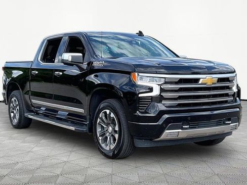 Used 2024 Chevrolet Silverado 1500 High Country AWD/4WD image 1