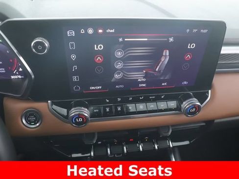 Used 2024 GMC Canyon AT4 AWD/4WD image 4