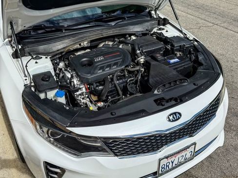 Used 2016 Kia Optima SX w/ Option Group 055 image 11