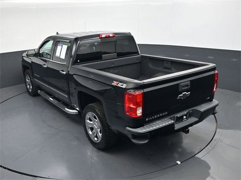 Used 2017 Chevrolet Silverado 1500 LTZ Z71 w/ LTZ Plus Package image 27
