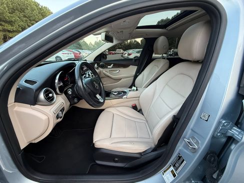 Used 2018 Mercedes-Benz C 300 Sedan image 9