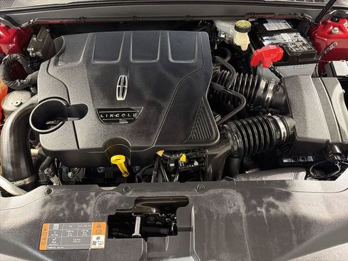 Used 2017 Lincoln Continental Reserve AWD/4WD image 34