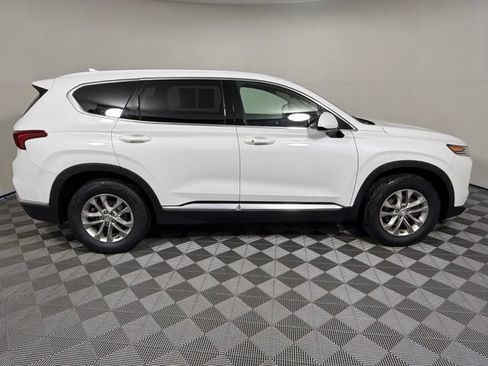 Used 2019 Hyundai Santa Fe SEL FWD image 7