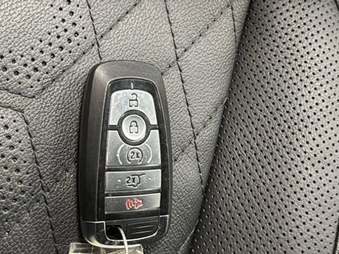 Used 2023 Ford Escape ST-Line Elite w/ Premium Technology Package AWD/4WD image 21