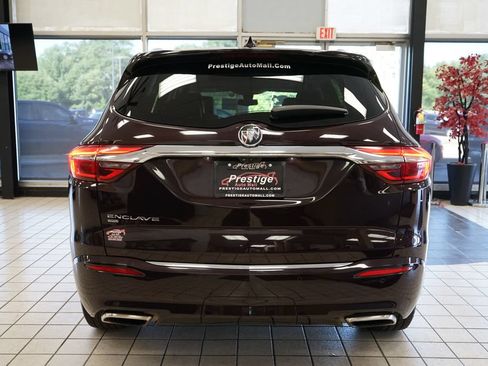Used 2021 Buick Enclave Avenir w/ Avenir Technology Package AWD/4WD image 18