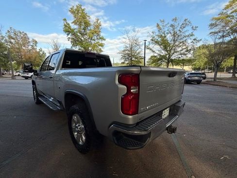 Used 2020 Chevrolet Silverado 2500 LTZ image 5