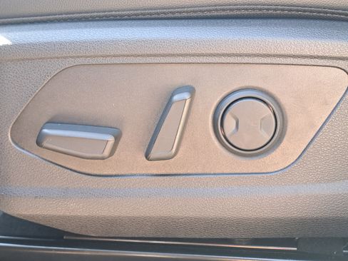 Used 2023 Kia Sportage SX image 17