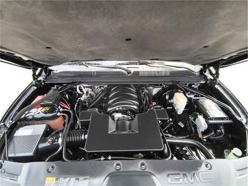 Used 2016 GMC Yukon XL Denali w/ Open Road Package image 22