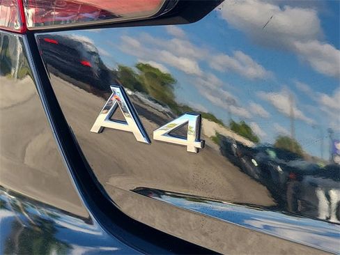 Used 2024 Audi A4 2.0T Premium Plus image 10