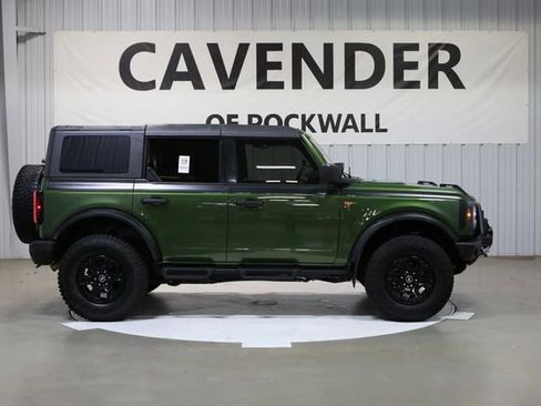 Used 2023 Ford Bronco Badlands w/ Sasquatch Package image 6