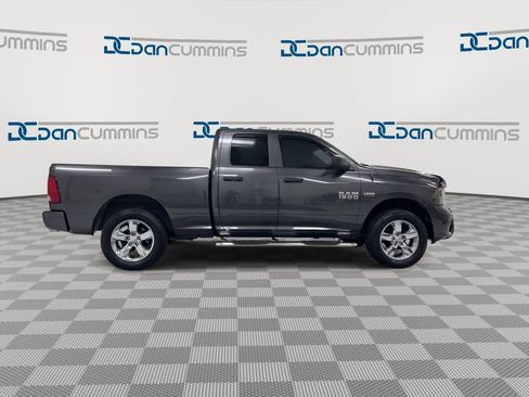 Used 2018 RAM 1500 Express w/ Express Value Package AWD/4WD image 9