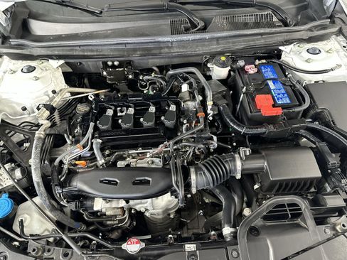 Used 2025 Honda Accord SE image 28