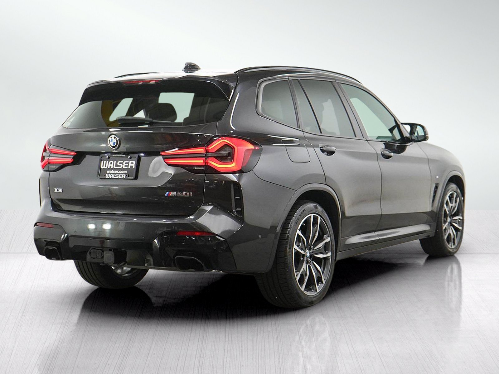 Used 2024 BMW X3 M40i AWD/4WD image 5